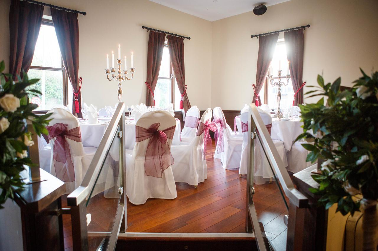 Townhouse Tullamore Hotell Eksteriør bilde