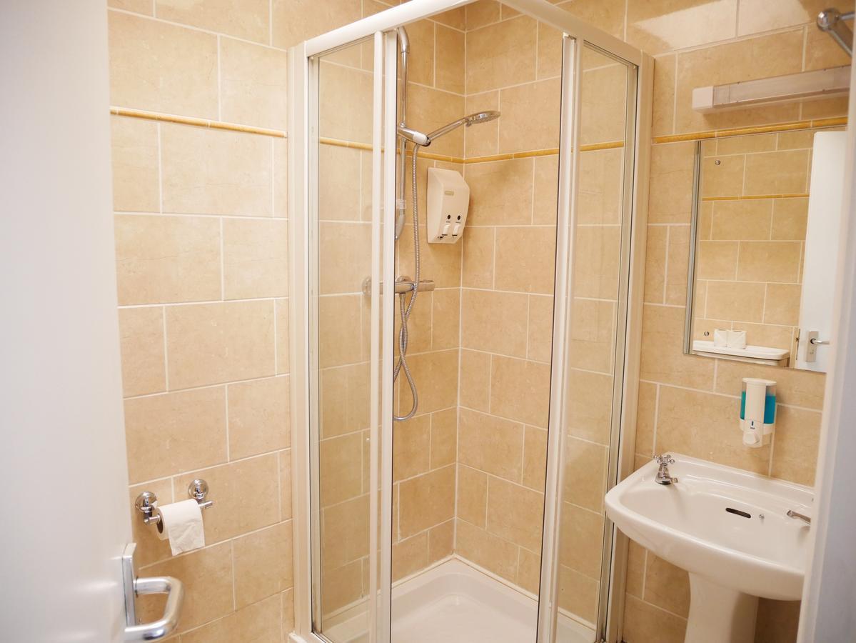 Townhouse Tullamore Hotell Eksteriør bilde
