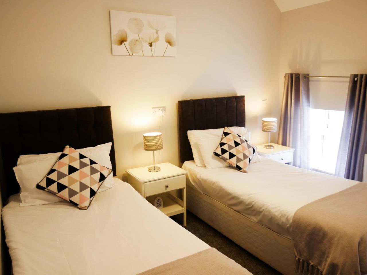 Townhouse Tullamore Hotell Eksteriør bilde