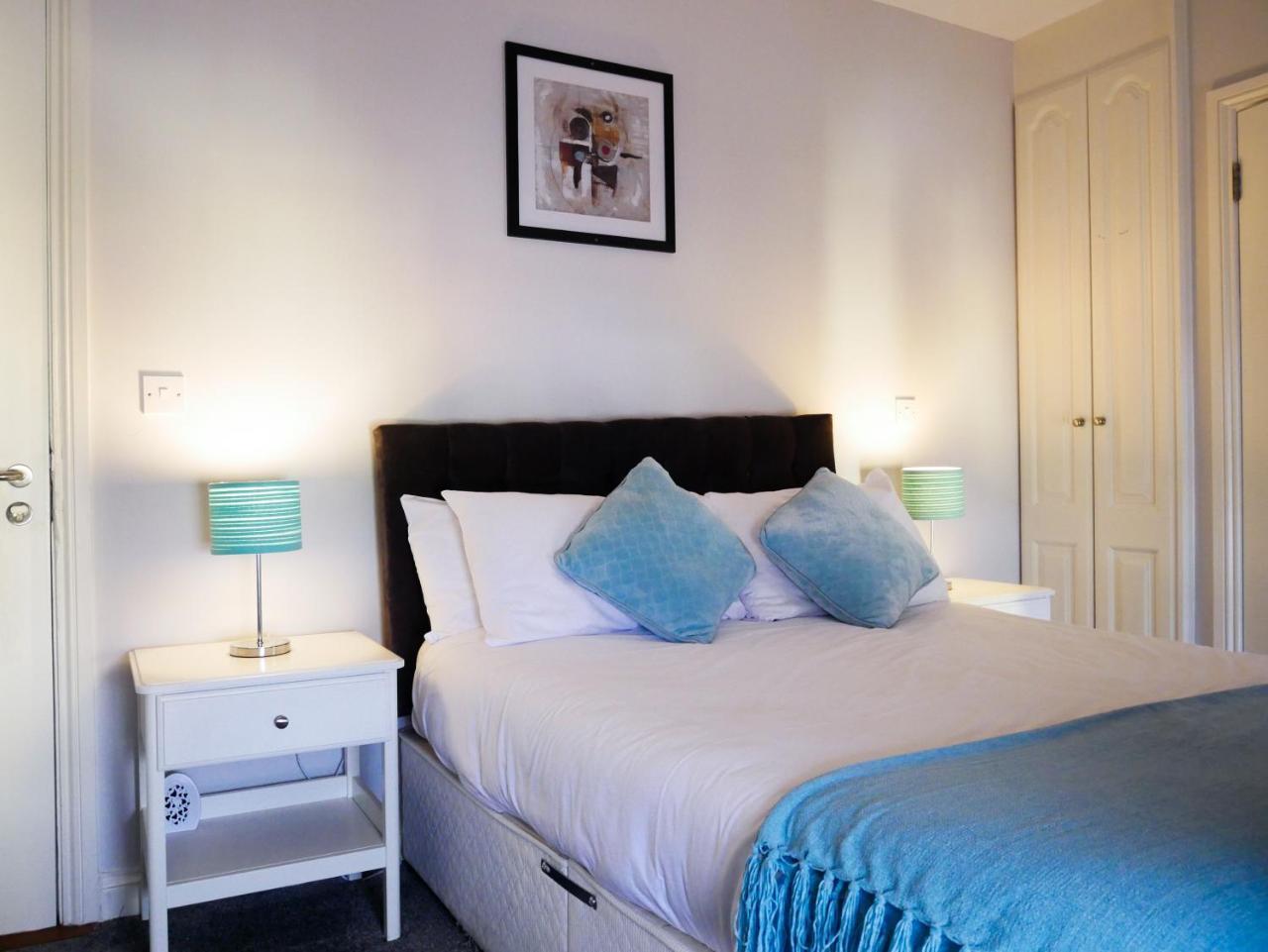 Townhouse Tullamore Hotell Eksteriør bilde